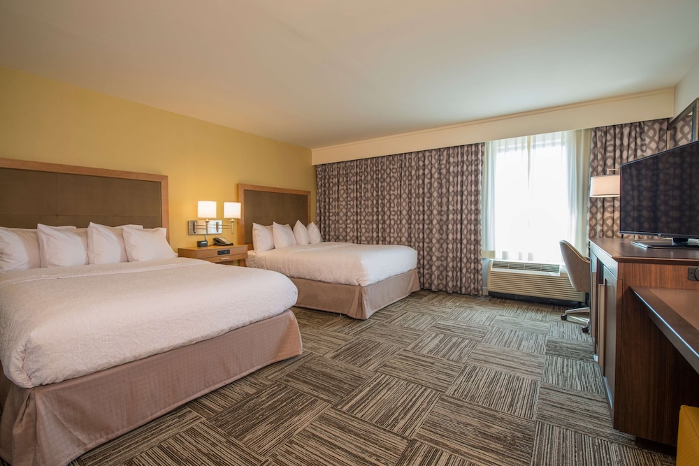 Hampton Inn Waynesboro, GA 14/42