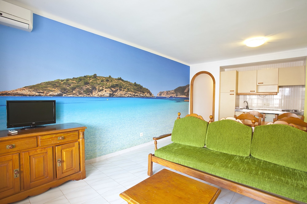 Sol Y Mar Apartments 10/46