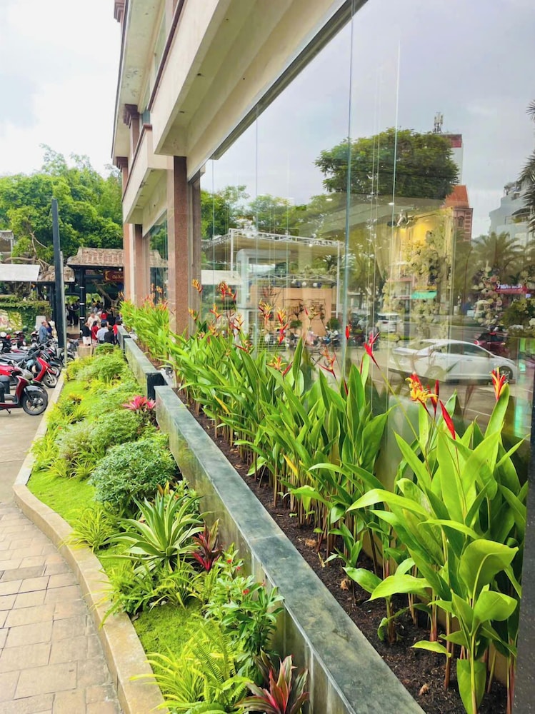 Hoang Yen 1 Hotel 73/75