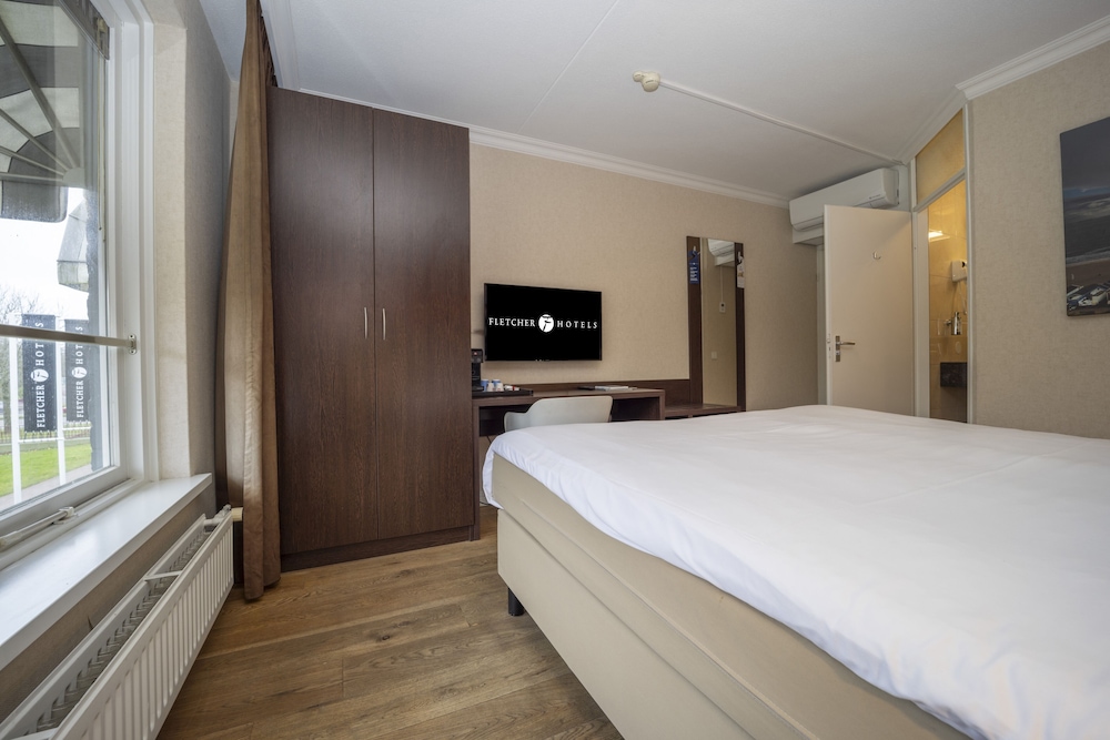 Comfort, King Bed