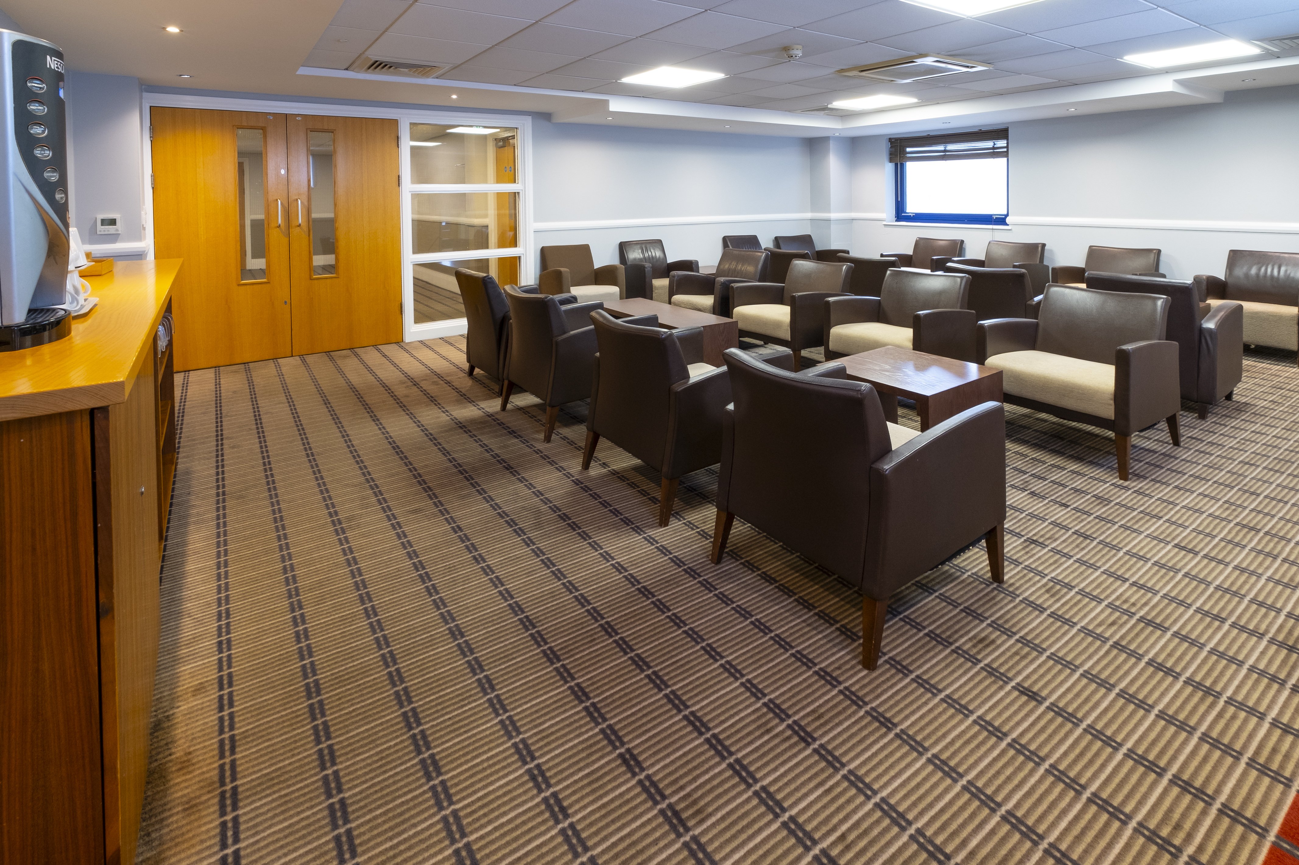 Holiday Inn Express Northampton - South, an IHG Hotel 54/64