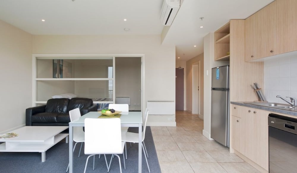 The Waterfront Apartments Geelong 34/40