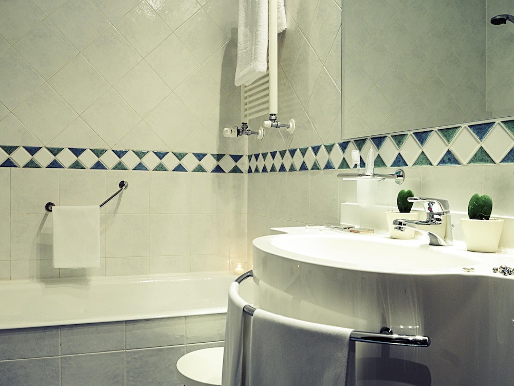 Mercure Genova San Biagio 70/72