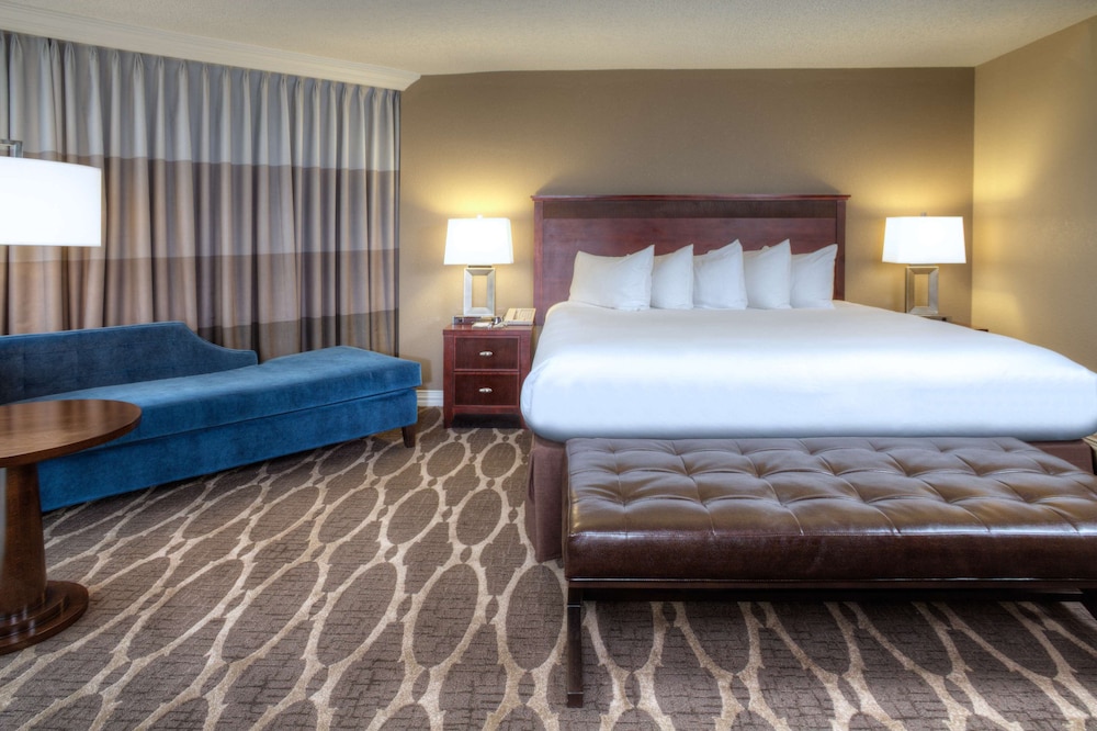 Hilton Houston Westchase 8/41