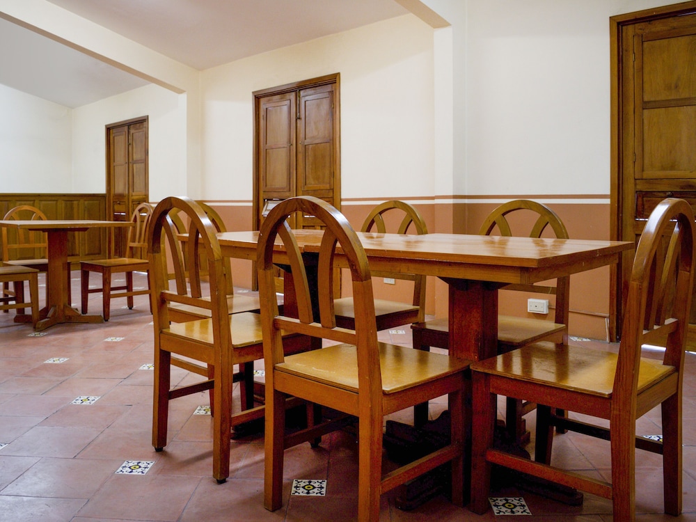 OYO Hotel Museo Xalapa 30/39