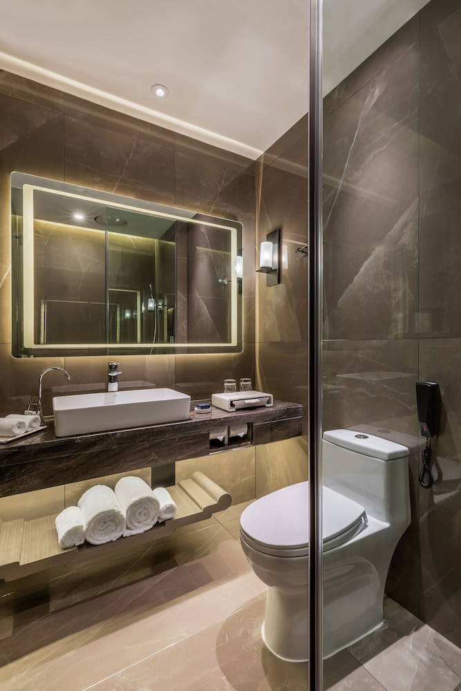 GUANGDONG GEOLOGICAL LANDSCAPE HOTEL 45/46