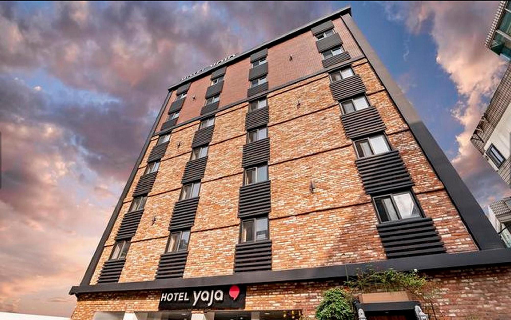 Yaja Hotel Chunho 4/77