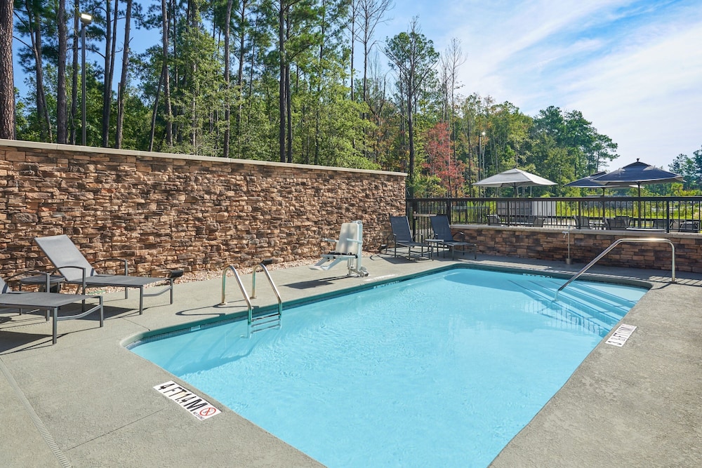 Fairfield by Marriott Inn & Suites Hardeeville I-95 15/27