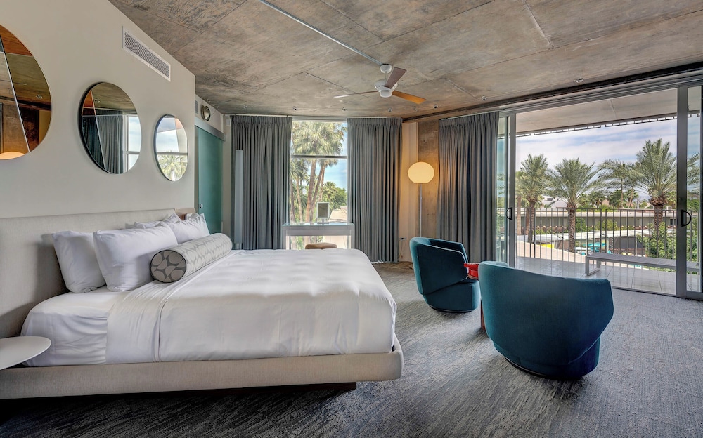 Loft, Suite, King Bed