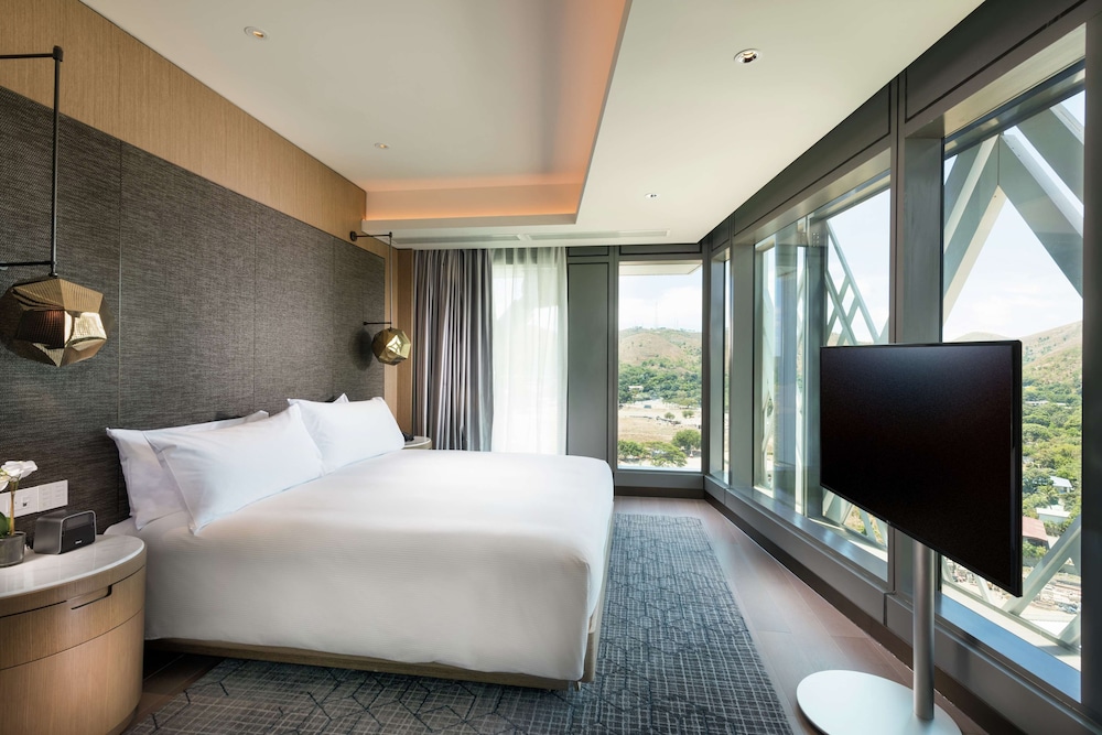 Hilton Port Moresby Papua New Guinea 15/78
