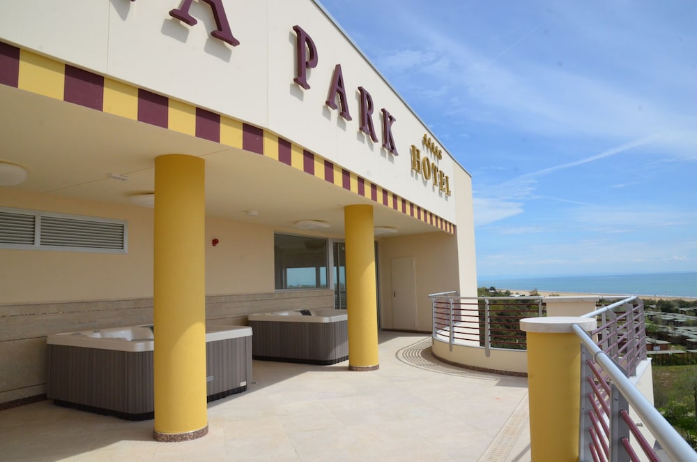 Laguna Park Hotel 5/61