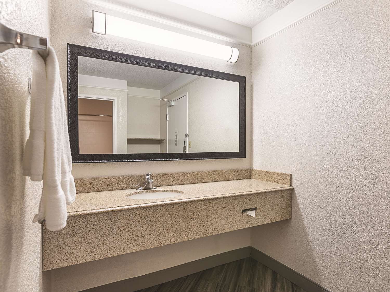 La Quinta Inn by Wyndham and Conference Center San Angelo 43/44