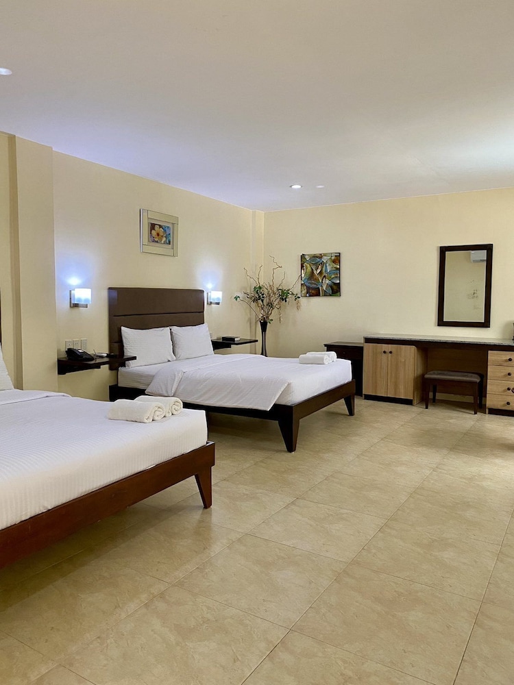 Panglao Regents Park Resort 25/54
