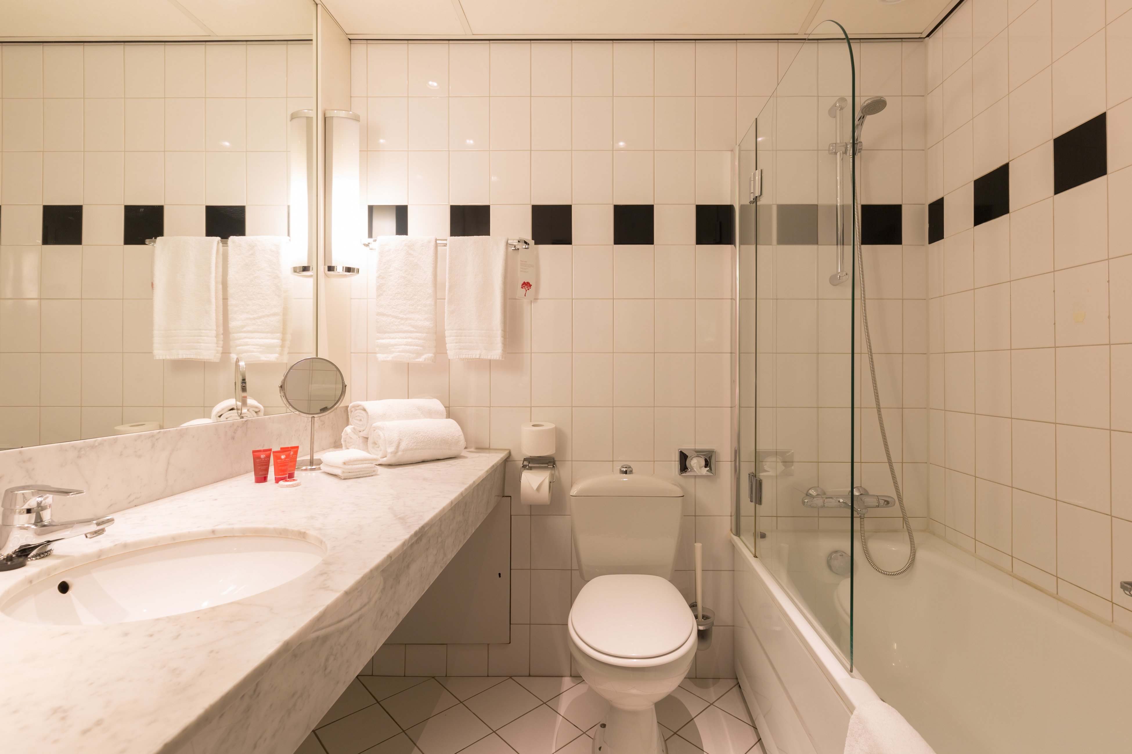 جناح بسرير كينج، Leonardo Hotel Lelystad City Center 2/2