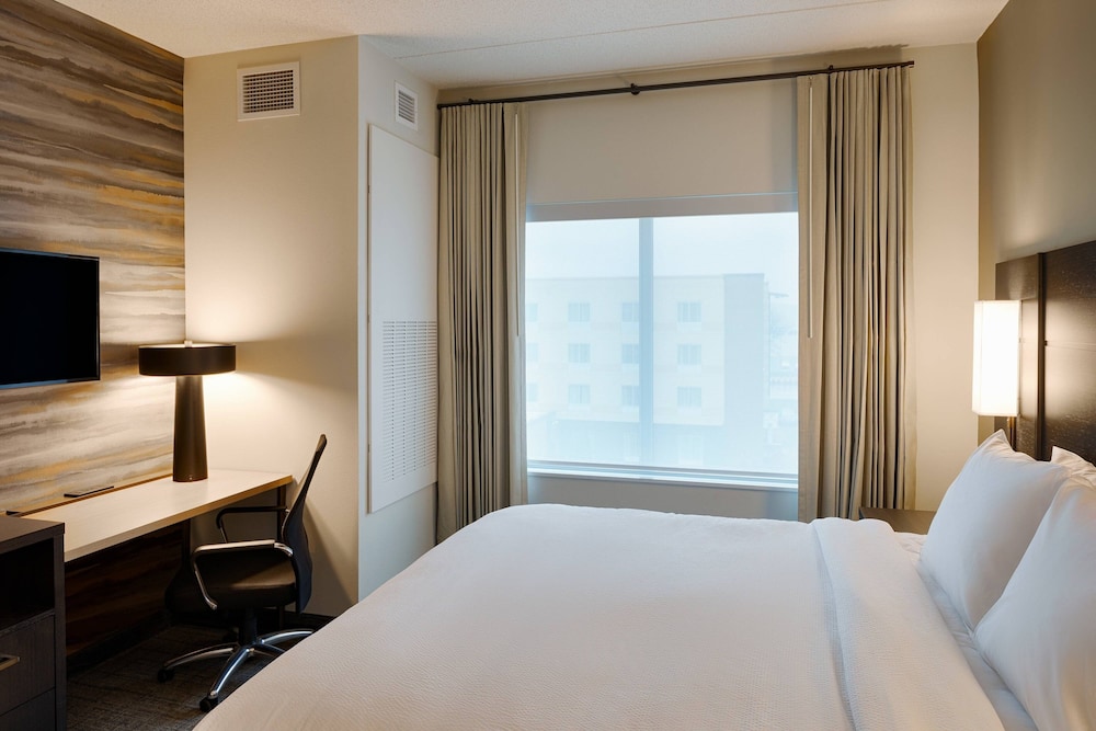 Residence Inn by Marriott Columbus Airport 11/42