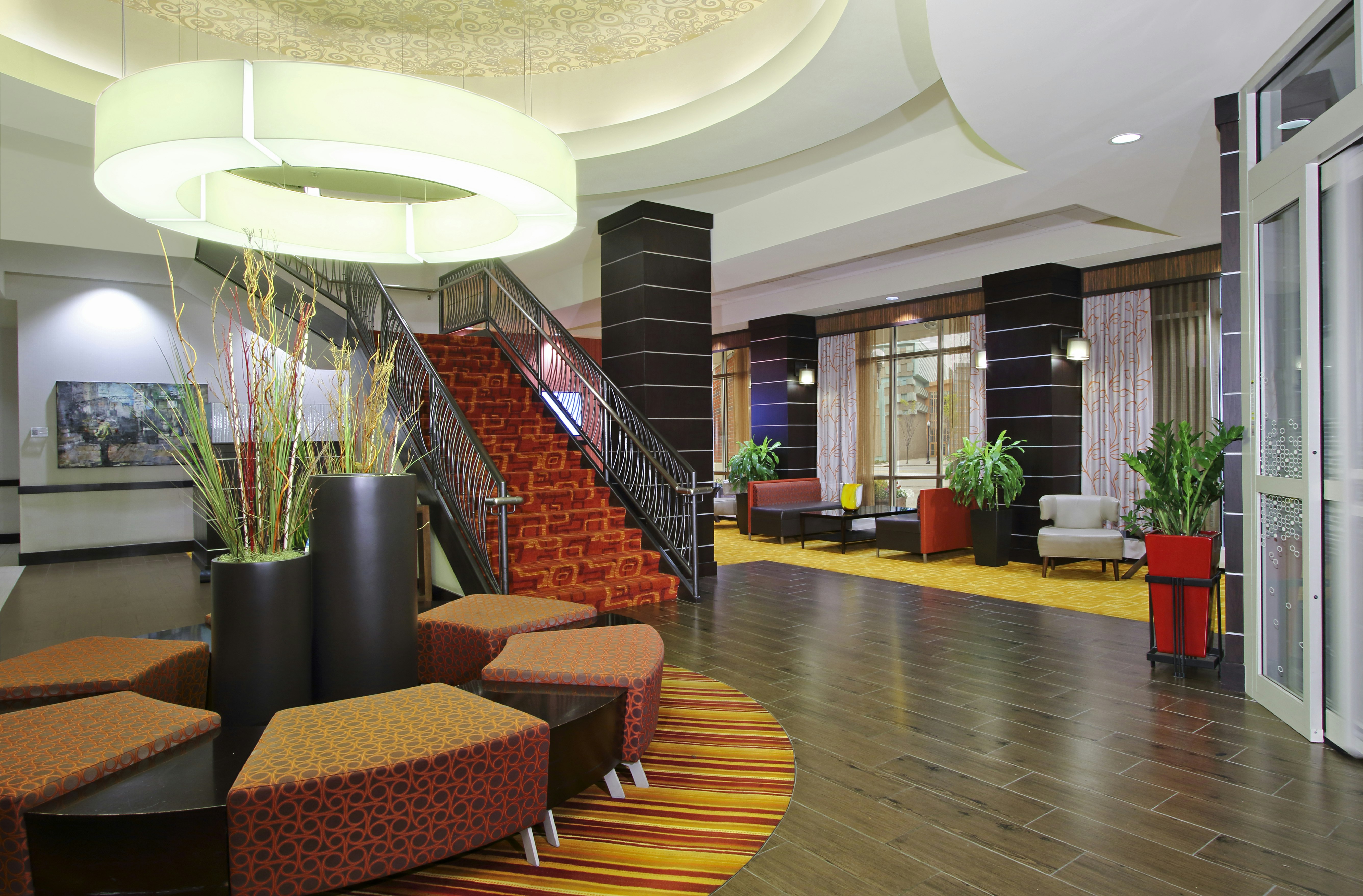 Hampton Inn Suites Columbus Downtown 37/59
