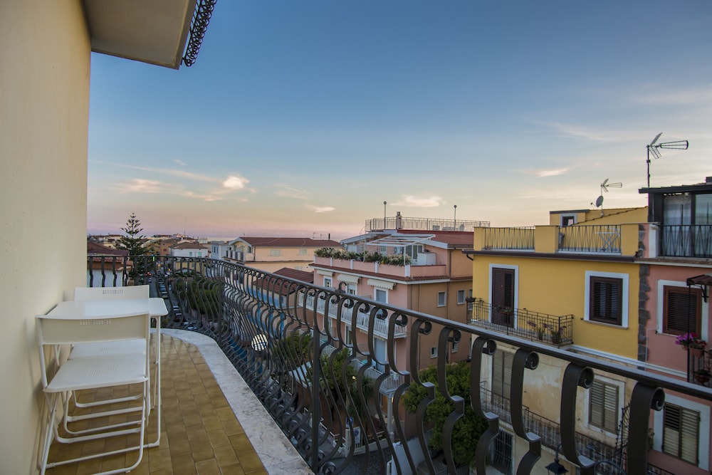 Hotel Bolivar 46/50