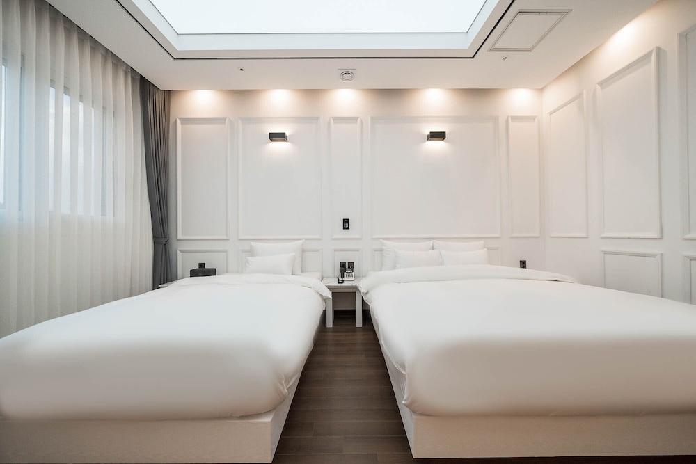Hotel Demer 17/50