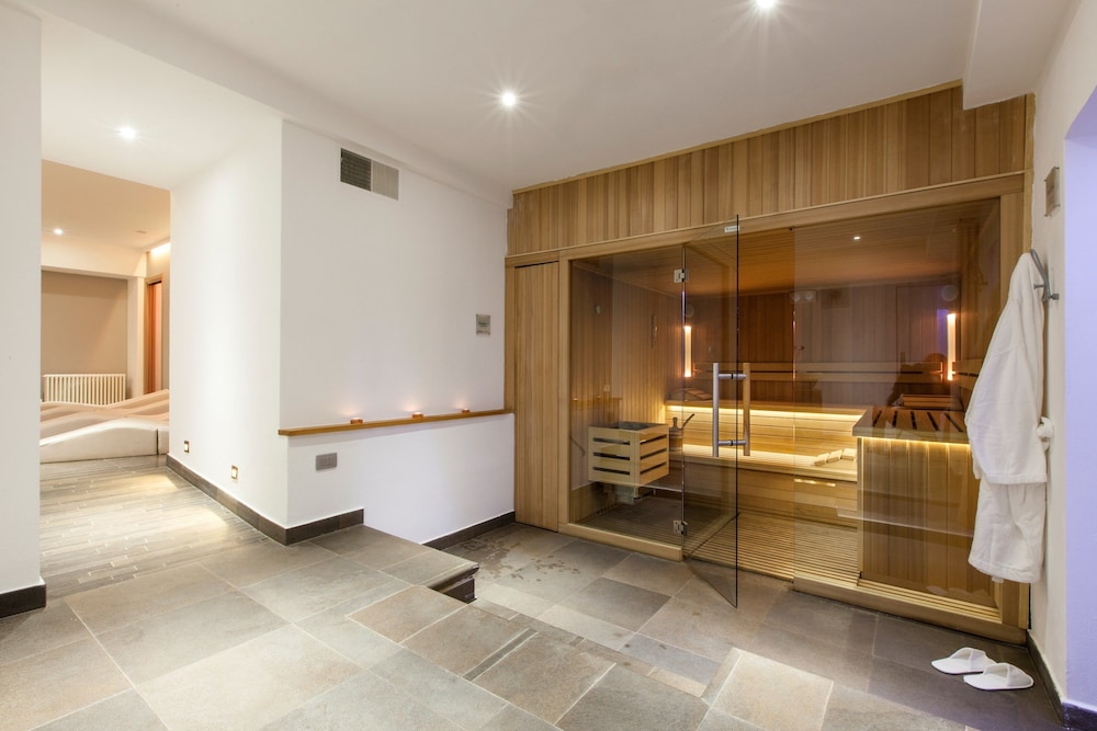 Piccolo Hotel Aurora 45/60