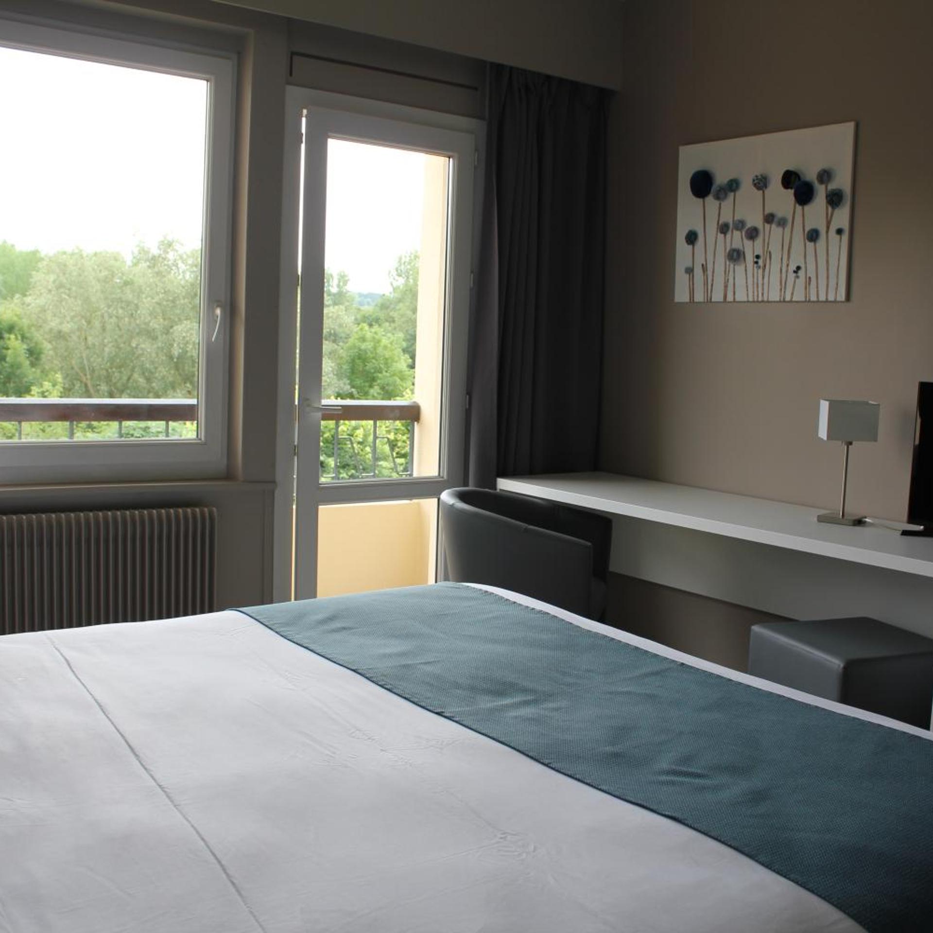 Room, Double Bed, Balcony, Hotel Le Quincangrogne 4/8
