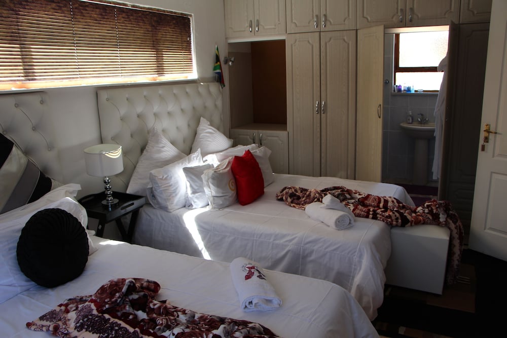Turningpoint Bed & Breakfast 12/38
