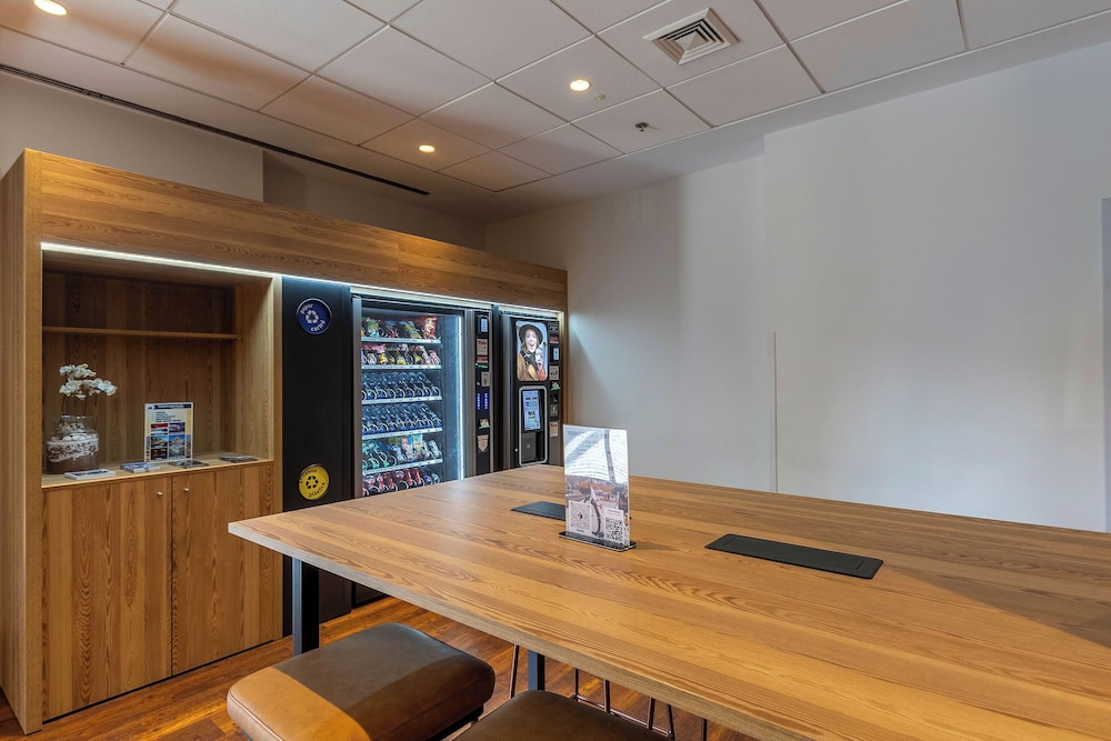 Travelodge Barcelona Poblenou 64/68