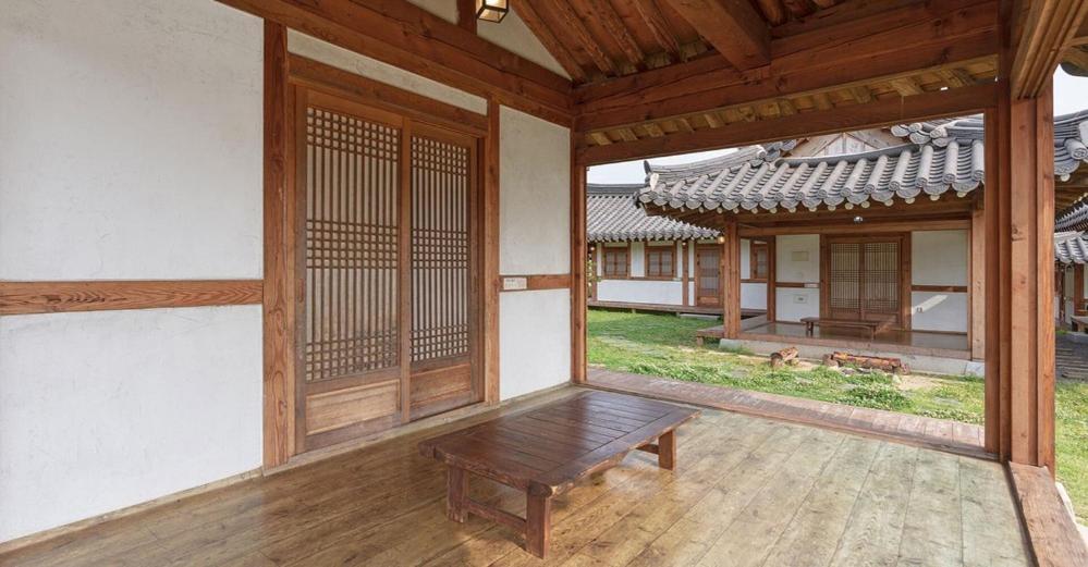 Gyeongju Hanok Pen Town Pension 13/52