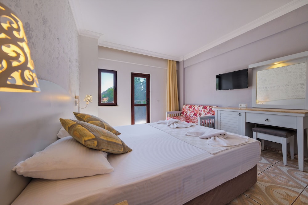Majestic Hotel 20/52