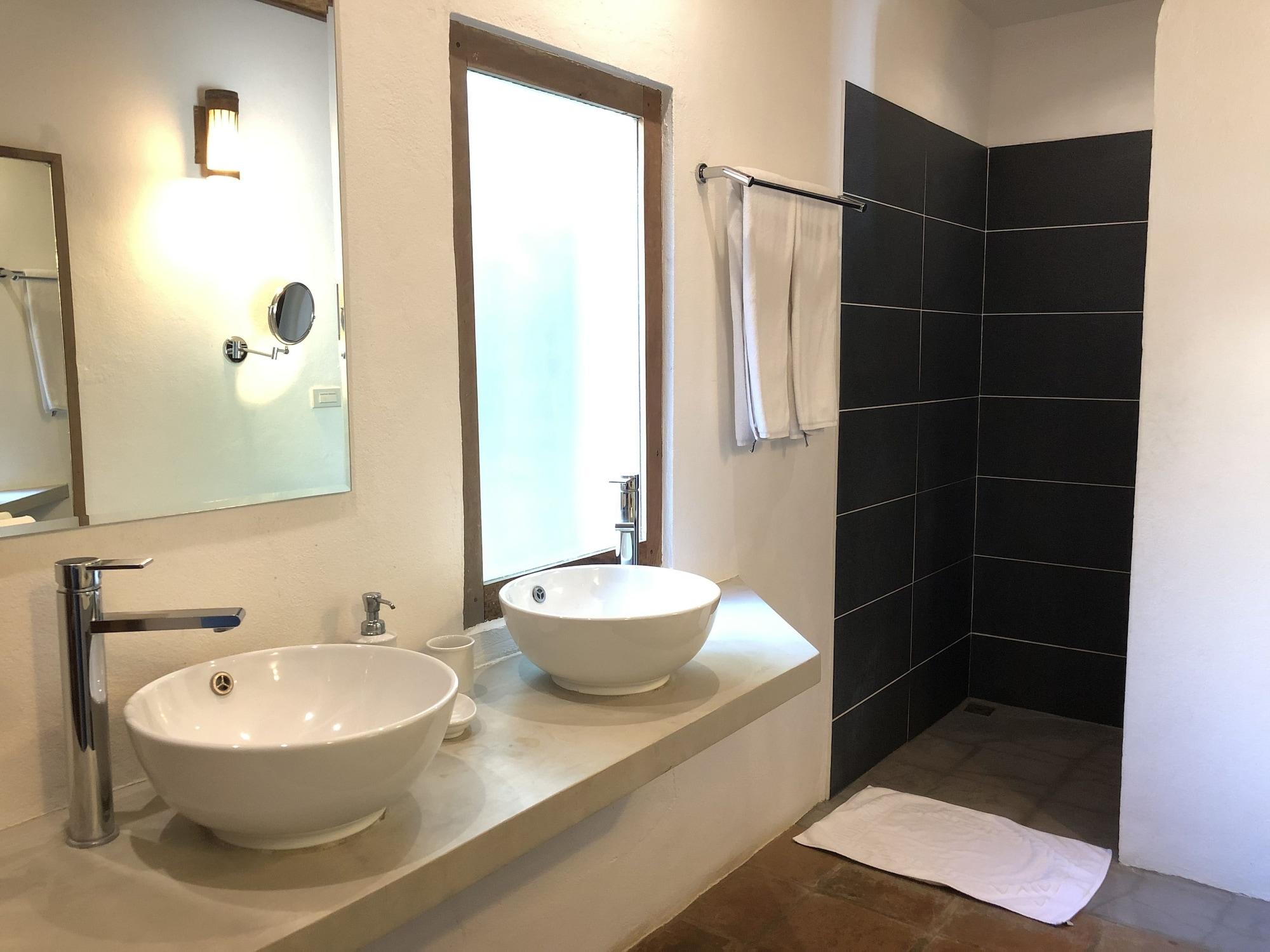 كوخ بإطلالة على البحر، El Nido Mahogany Beach 5/7