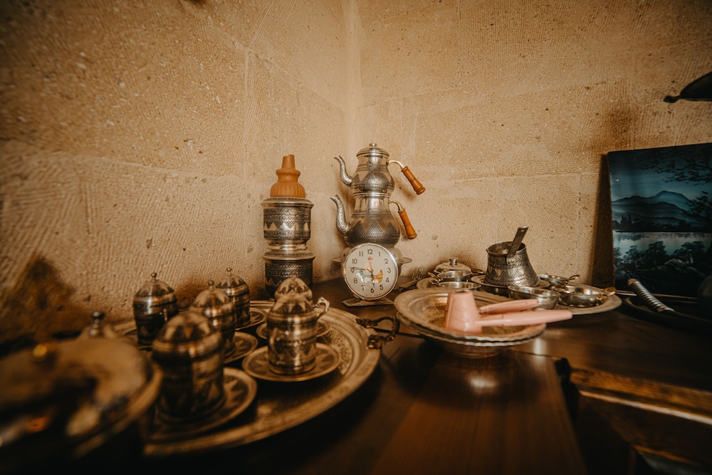 Helios Cave Hotel photo4