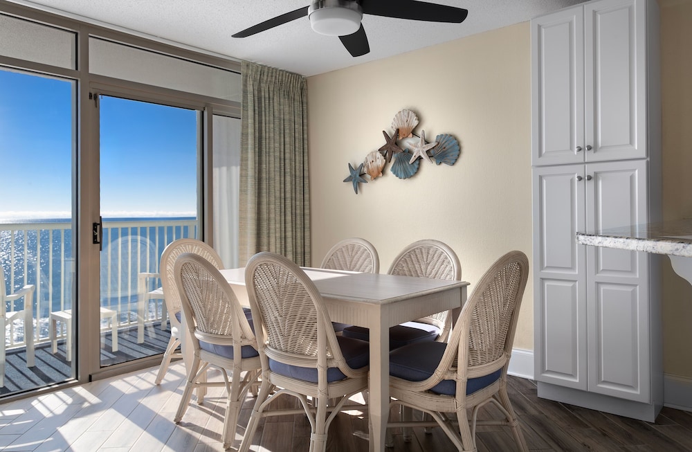 Sea Watch Resort 59/77