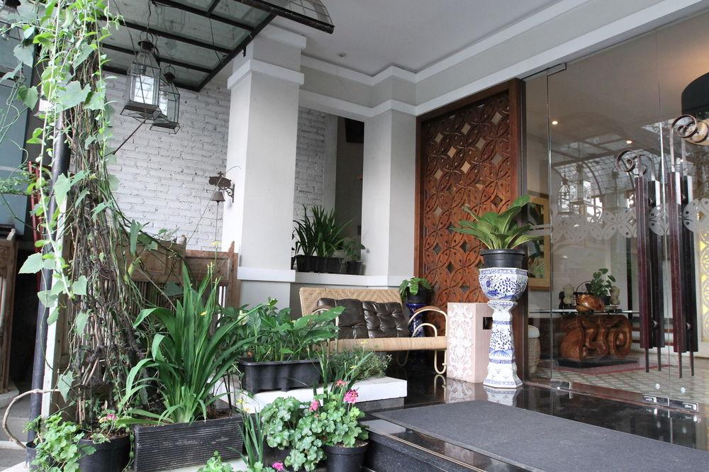 The Silk At Dago Boutique Hotel 2/29