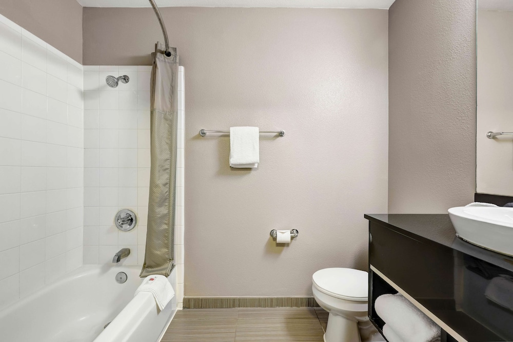 غرفة قياسية بسريرين كوين، Studio6 Mountlake Terrace, WA - Seattle 6/6