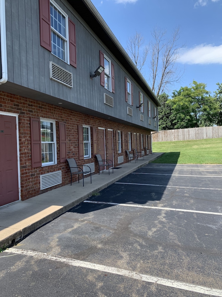 Olde Amish Inn Ronks 17/29