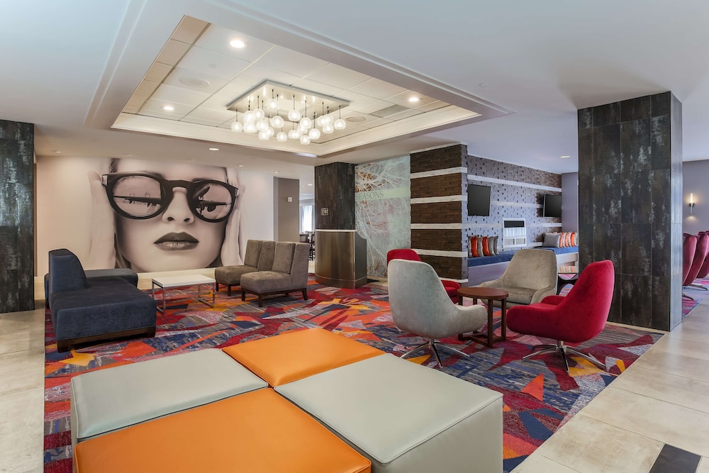 Doubletree By Hilton Hotel Atlanta Airport 23/49