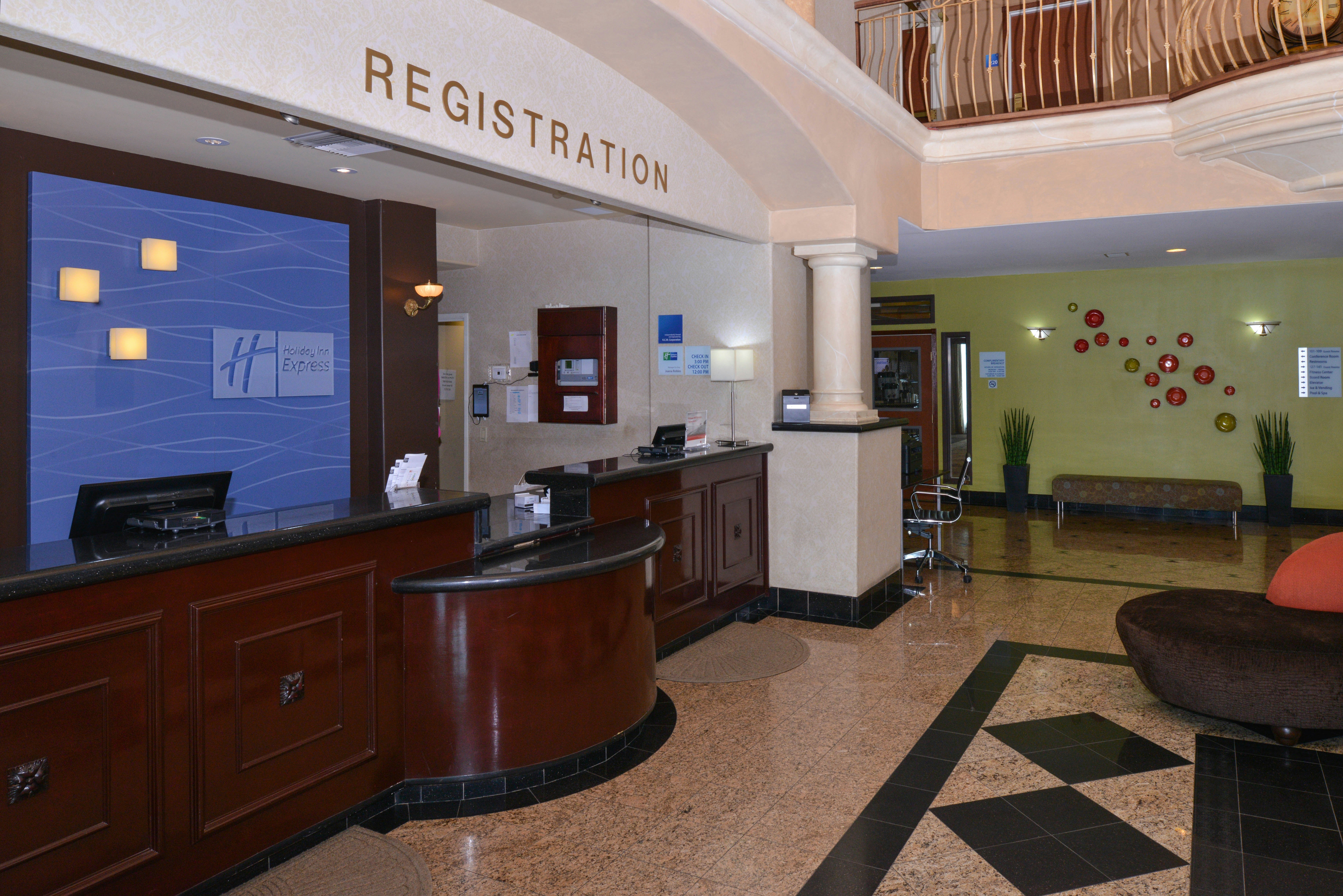 Holiday Inn Express Hotel And Suites el Centro 9/70