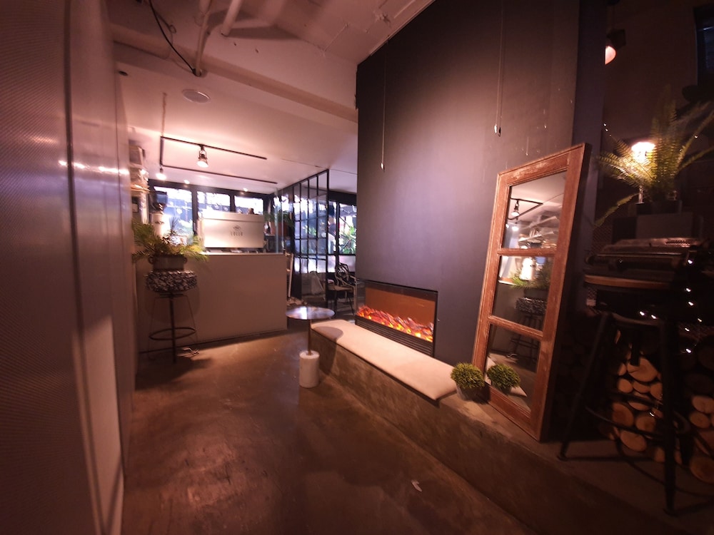 Mmmio Ii Design Residence 1/35