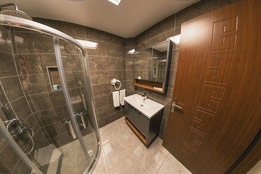 Elit Class Hotel 21/22