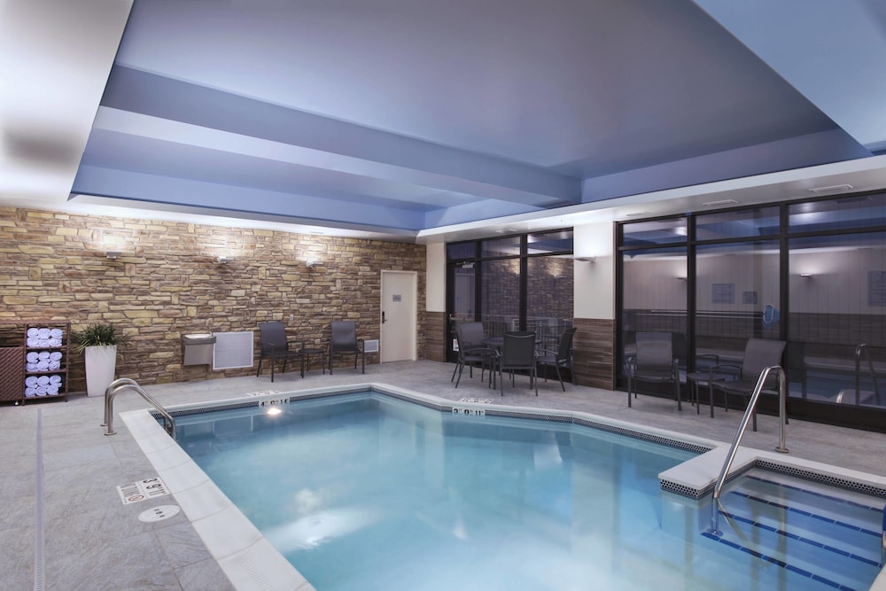 Fairfield Inn Suites La Crosse Downtown in LA CROSSE - WI