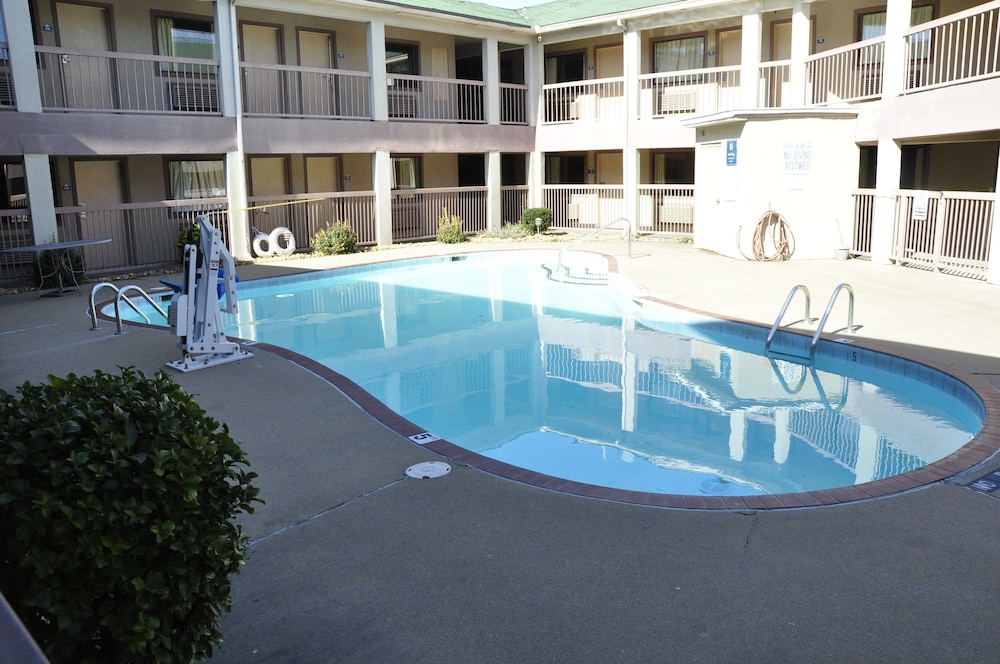 Motel6 Little Rock, AR - Airport 51/54