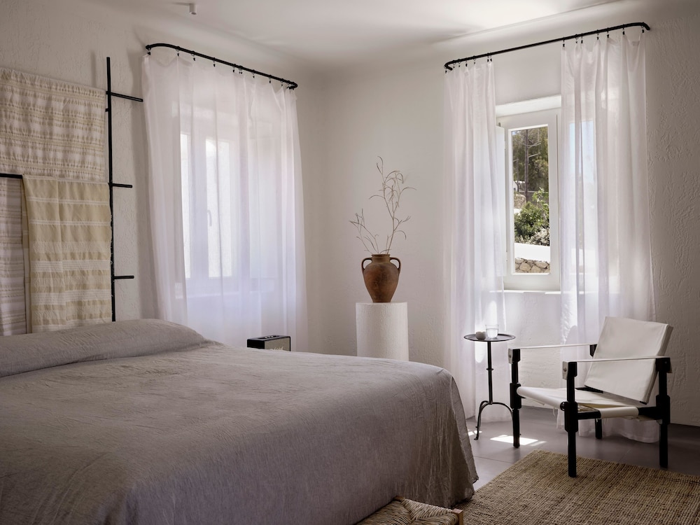 Sunset, Suite, King Bed, Sea View, Plunge Pool