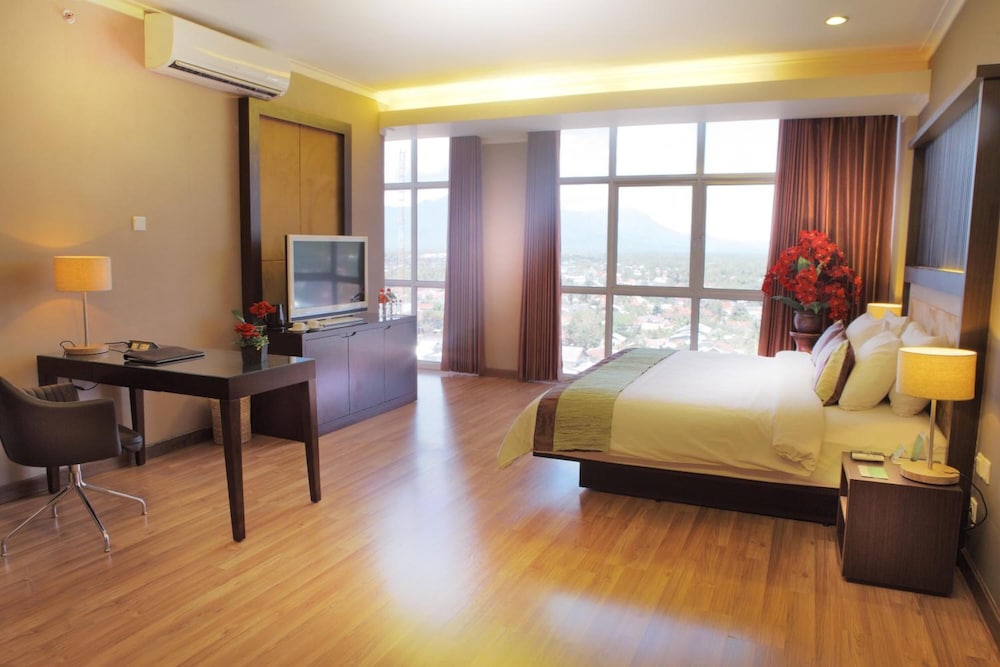 FOX Hotel Gorontalo 17/45