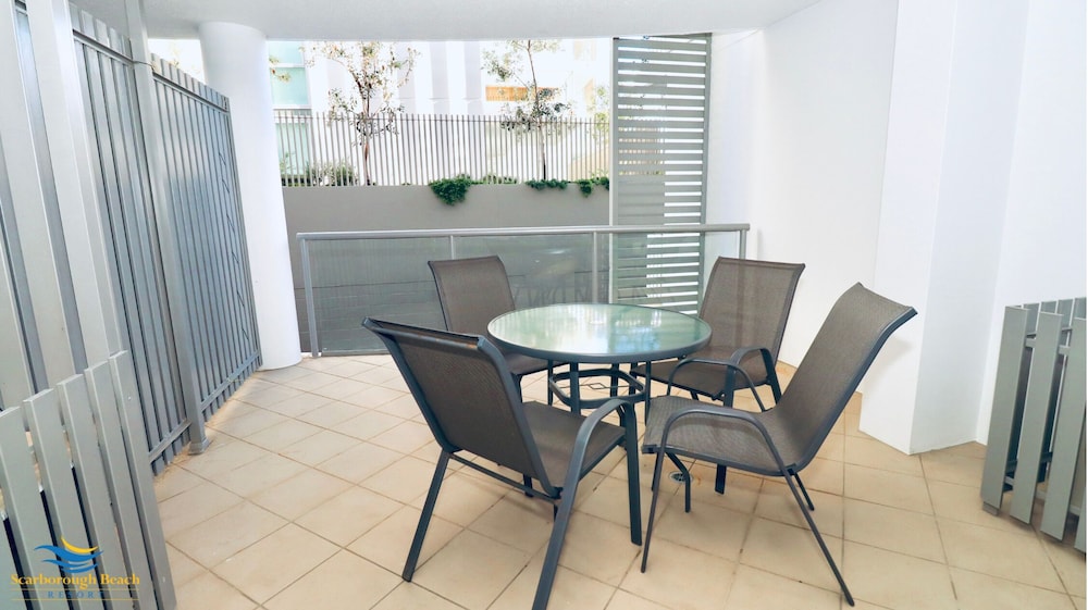 SCARBOROUGH BEACH RESORT 60/72