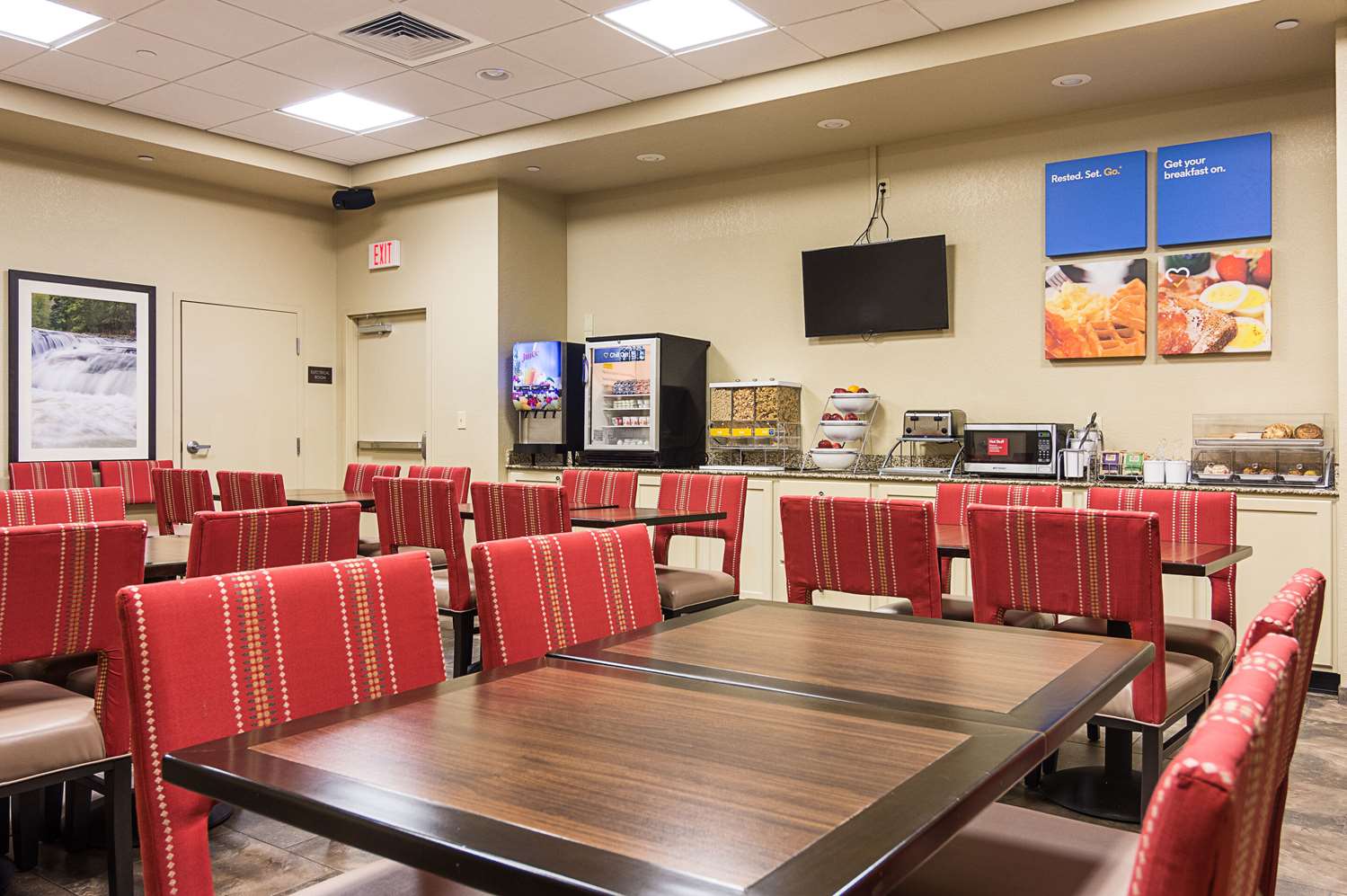 Comfort Inn Bentonville - Crystal Bridges 36/47