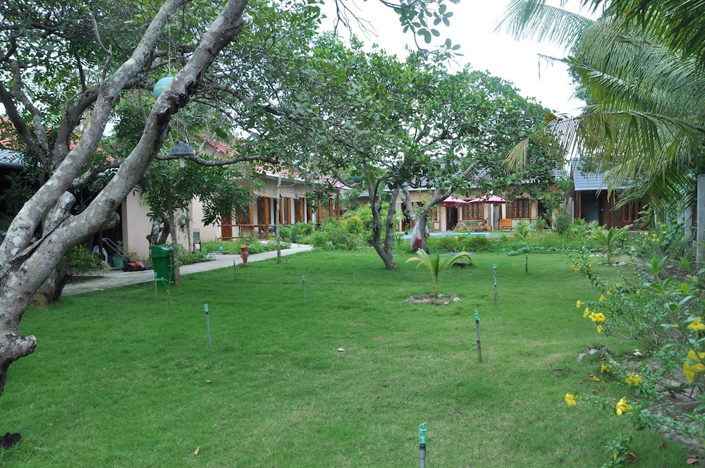 Thuy Van Bungalow 28/37