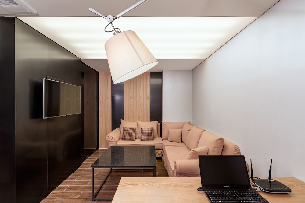 Capace Hotel 57/73