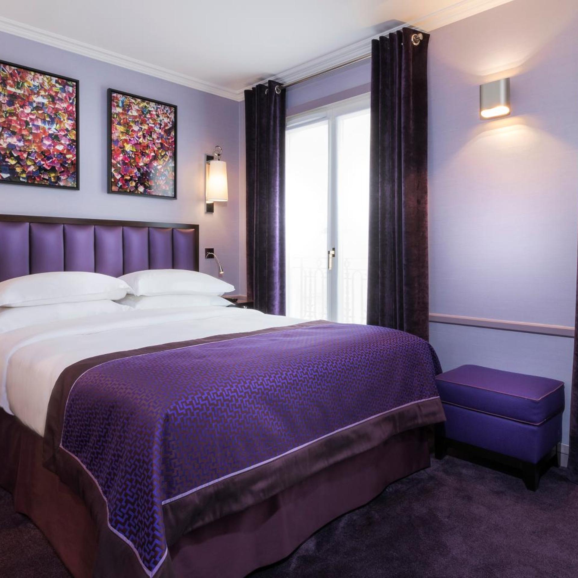 Adjoining, Double Bed