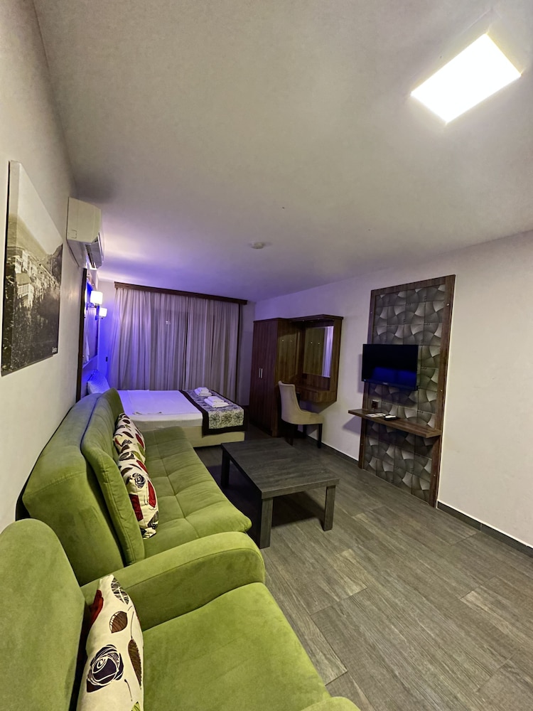 Dolphin Apart Hotel Sarigerme 47/67
