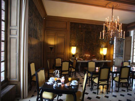 Chateau de Bourron 25/30