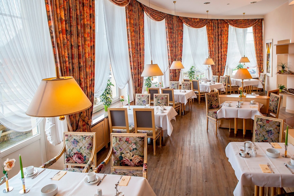 Hotel Niedersaechsischer Hof 60/75